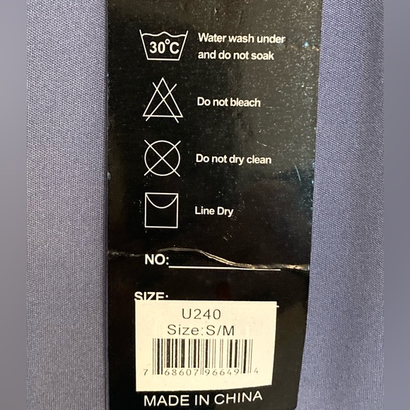 S. Chrlstina Collection, S/M Rayon Leggings NWT - Picture 7 of 8